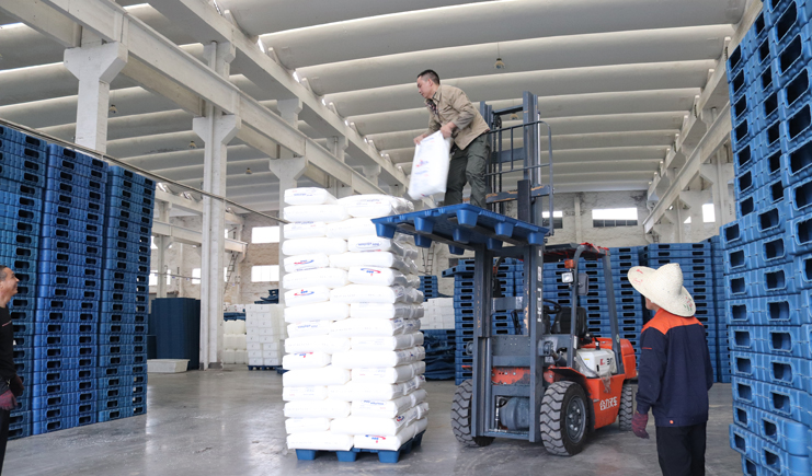 復聯4的英雄們維護宇宙和平，塑料托盤守護您