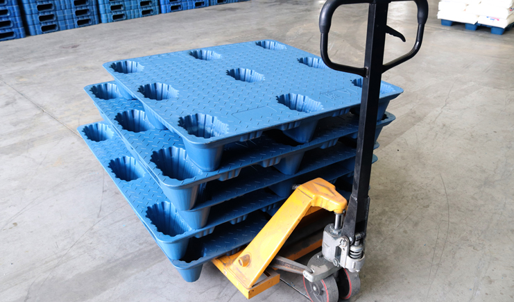 塑料托盤訂做，四大要點(diǎn)大家需特別注意